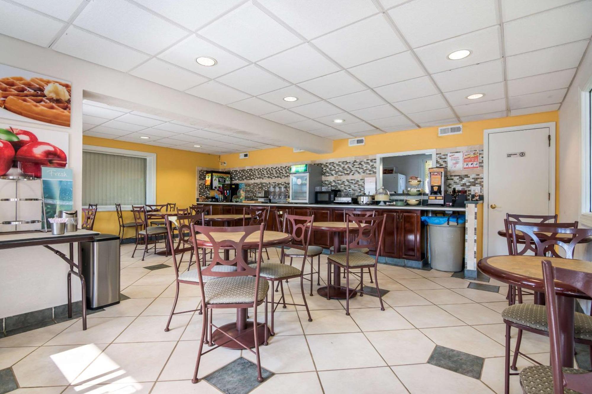 Quality Inn Little Creek Virginia Beach Exterior foto